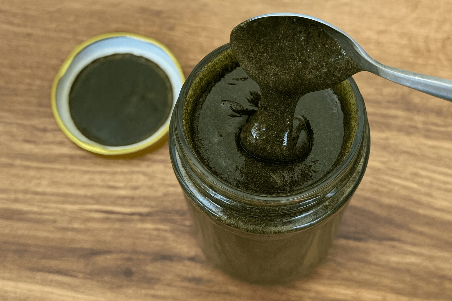 Čuveni recept za hemoglobin svetskih travara - Seme koprive i med